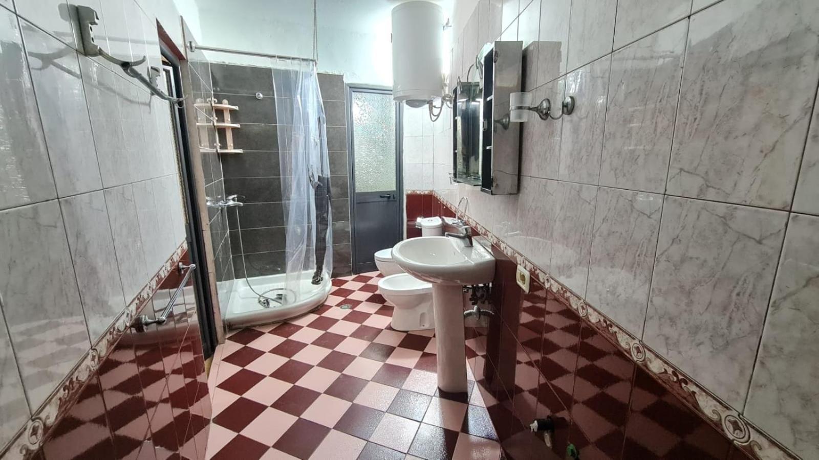 Calmly, Spacious Apartment Next To Usa Embassy Tirana Extérieur photo