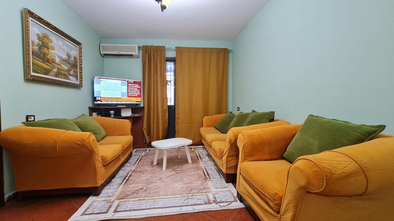 Calmly, Spacious Apartment Next To Usa Embassy Tirana Extérieur photo