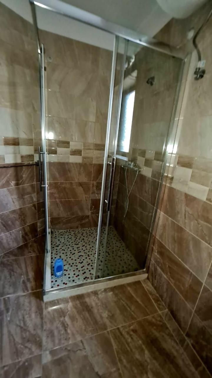 Calmly, Spacious Apartment Next To Usa Embassy Tirana Extérieur photo