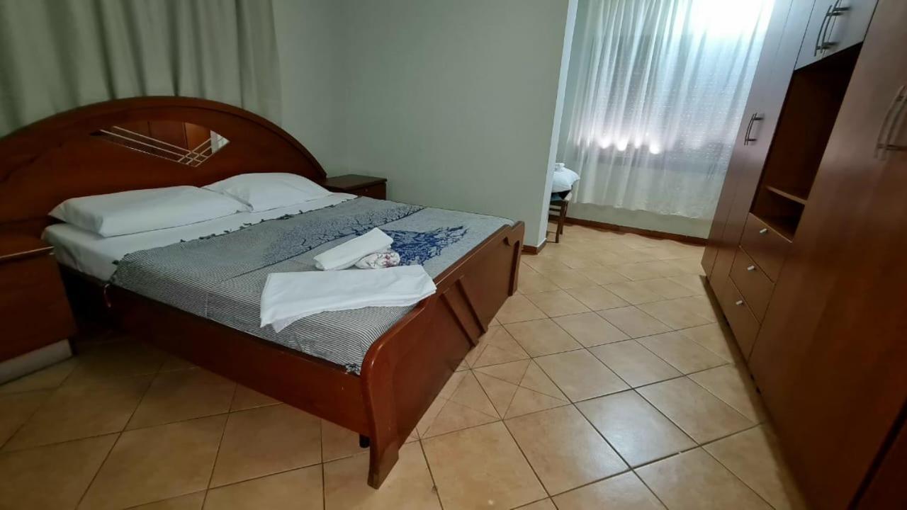 Calmly, Spacious Apartment Next To Usa Embassy Tirana Extérieur photo