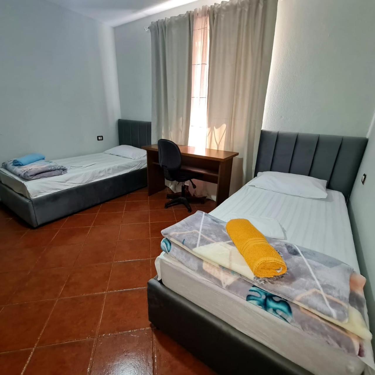 Calmly, Spacious Apartment Next To Usa Embassy Tirana Extérieur photo